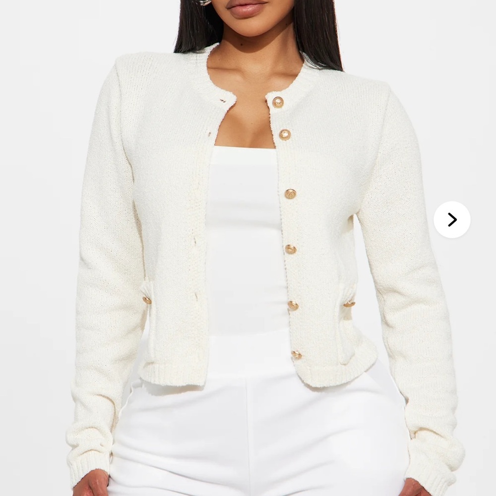 Chic Cream Cardigan with Gold Buttons
